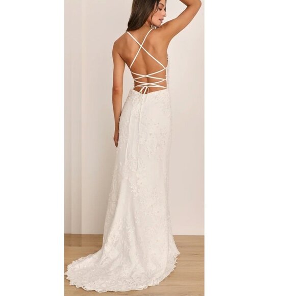 Lulu's Enchanting Eternity Wedding Dress - Picture 5 of 17